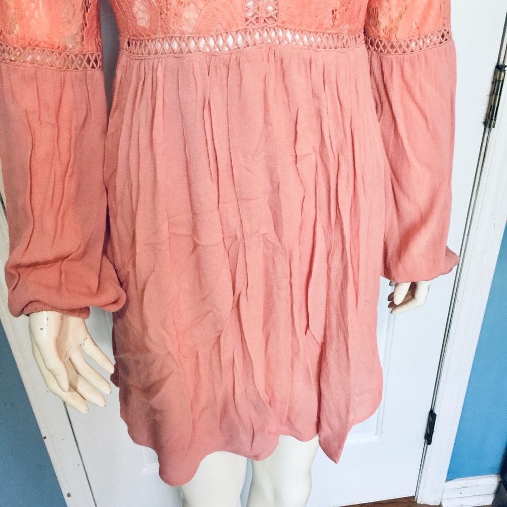 LOVE RICHE | Women’s Long Sleeve Lace Dress Blush - Picture 3 of 8